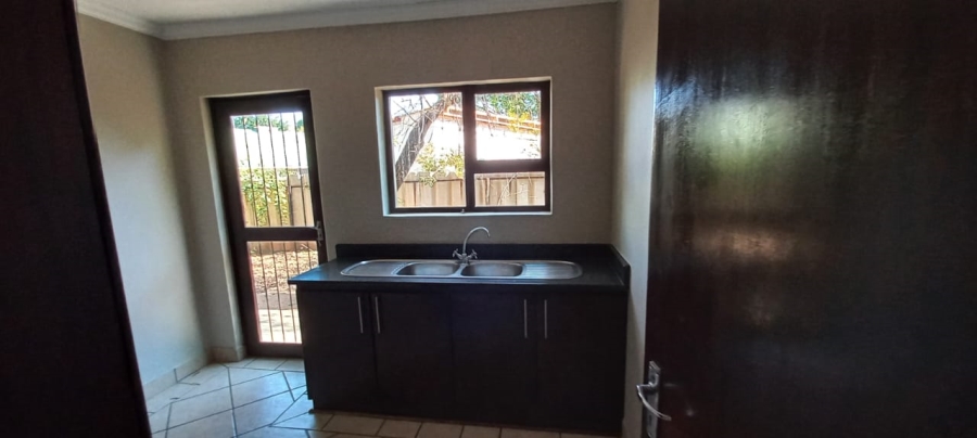 3 Bedroom Property for Sale in Universitas Free State